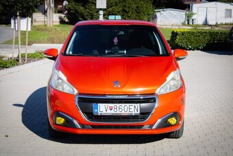 Peugeot 208 1.2i 60kW, M5 - 2
