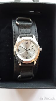 Naramkove hodinky - 2