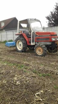 Predam yanmar F215 s rotovatorom - 2