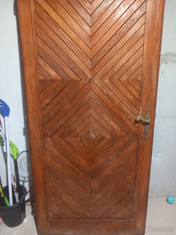 Predám drevené vchodové dvere "90" - 2