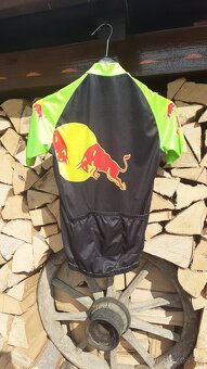 Red Bull - cyklistický dres. - 2