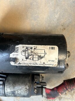 Štarter Bmw 5 e60 e61 - 2