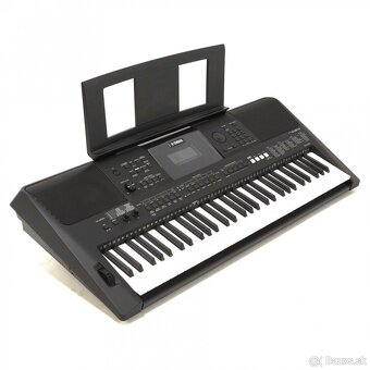 Yamaha psr e453 - 2