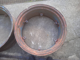 disky 28 starší typ - 2