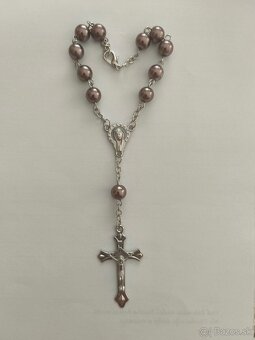 Ruženec na zapínanie (napr. do auta) - hnedý - 2