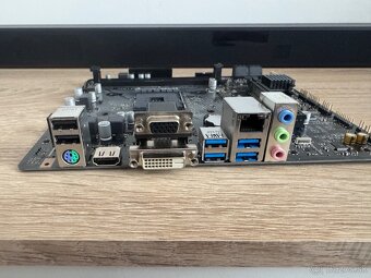 Maticna doska - ASROCK A520M-HDV - 2