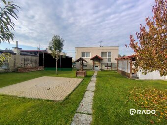 ZNÍŽENÁ CENA | 4i Rodinný dom 178m² v tichej lokalite | Láb - 2