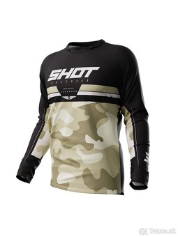 kvalitný komplet dres nohavice camo čierny - 2