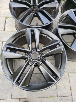 5X114,3 R19 Mustang alu disky + TPMS Senzor - 2
