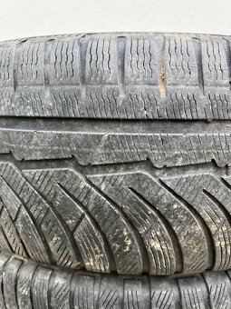 235/45 R19 zimne pneu - 2