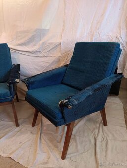 Staré ikonické retro kreslá k oprave - kus 50€ 75x68x72 - 2