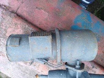 Vzduchovy filter - 2