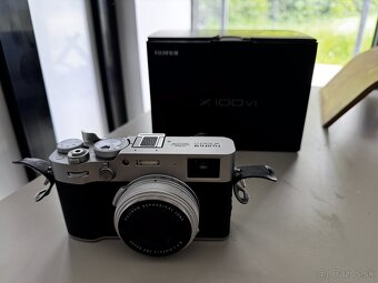 Fujifilm X100VI strieborný - 2