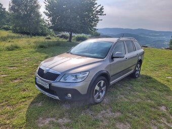 Škoda Octavia-Scout 4x4 2.0 TDI CR - 2