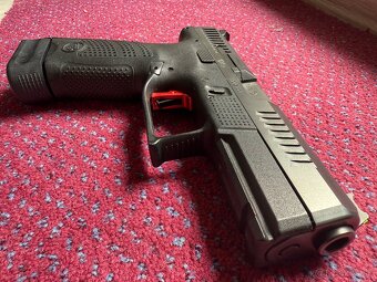 cz p10 c - 2