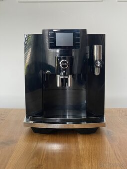Jura E8 - 2