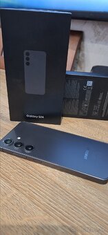 SAMSUNG S24 128 vnutorná pamäť - 2