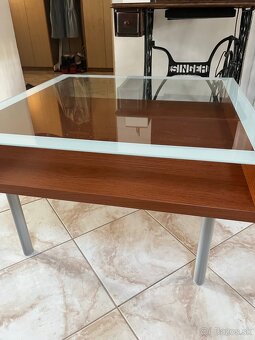 Konferenčný stôl - 2