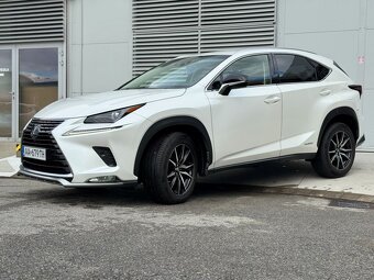 Lexus NX 300h 4x4 PRESTIEGE - 2