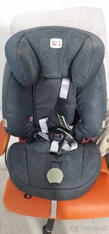 Darujem autosedacku - 2