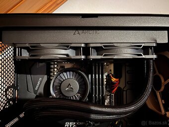 Vodné chladenie ARCTIC Liquid Freezer III 240 Pro Black - 2