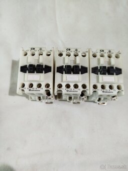 rele RP 301a stykače C9 - 2