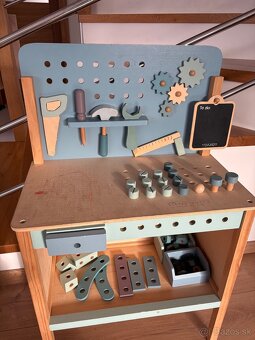 Pracovný stolík - 2