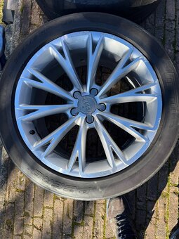 Predám originál disky Audi A8 - 2