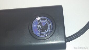 Bezdrôtový akumulátorový kompresor s USB-C nabíjaním - 2