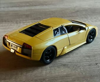 Lamborghini murcielago 1:24 - 2