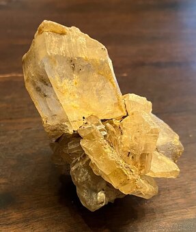 Minerály /sádrovec/ - 2