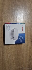 Bosch Smart Home Hlásič dymu II
- 2