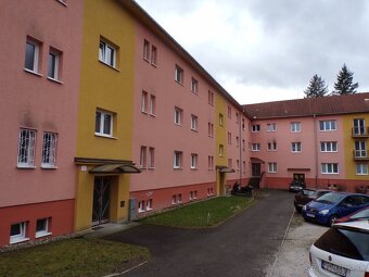 Na predaj 2 izbový byt Handlová - 2