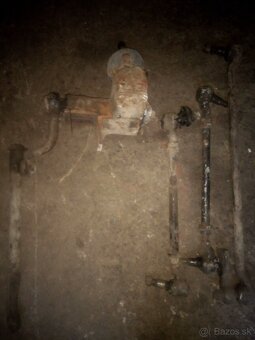 Domec Avia + čapy - 2