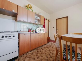 2 izbový byt vo výbornej lokalite / Chrenová - 2