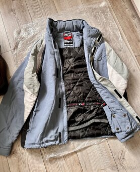 Mech s oblečením (second hand) - 2