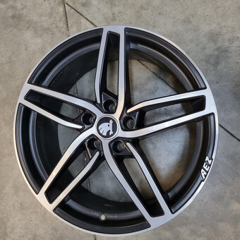 Disky AEZ 5x112 R19 8J ET38 - 2