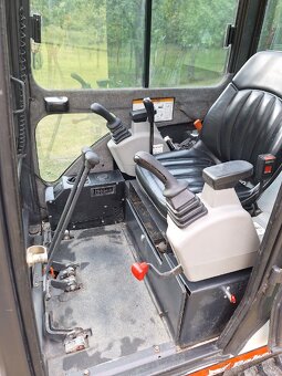 Minibáger BOBCAT 323 - 2