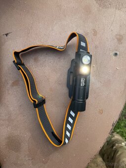 Fenix čelovka HM71r 2700lumen 230m - 2