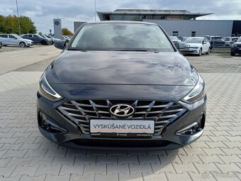 HYUNDAI i30 Fastback 1.0 T-GDi 88 kW A/T - 2