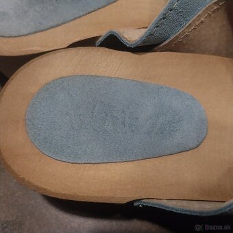 Krásne drevaky veľ. 38- vratane postovneho - 2