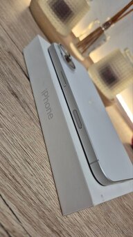 Apple IPhone 17 256gb biely - 2