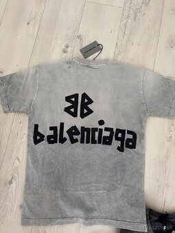 Tricko Balenciaga - 2