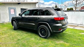 Jeep grand cherokee wk2 - 2