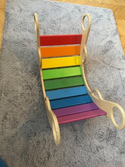 Detska drevena hojdacka - 2