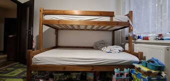 Poschodova postel - 2