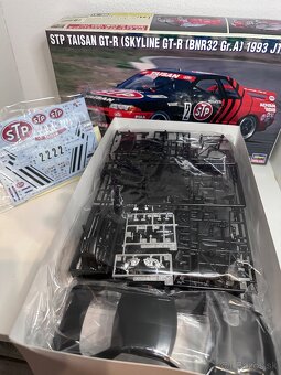 Model 1:24 Nissan Skyline GTR R32 - 2