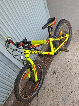 Bicykel Cube 20" - 2