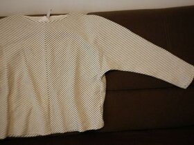 Dámsky pulovrík pre moletky - 2