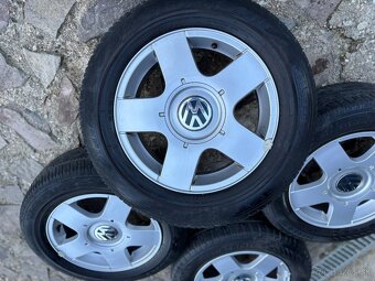 Predám Hliníkové Disky Golf IV 5x100 R15 Letné Pneu - 2